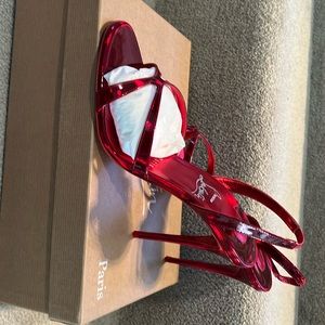 New In Box Christian Louboutin Emilie 100mm Patent Psychic Pump Heels 38.5/8.5